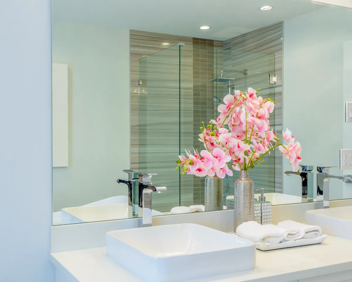 للإضاءة دور هام في توسيع الفراغ الضيق