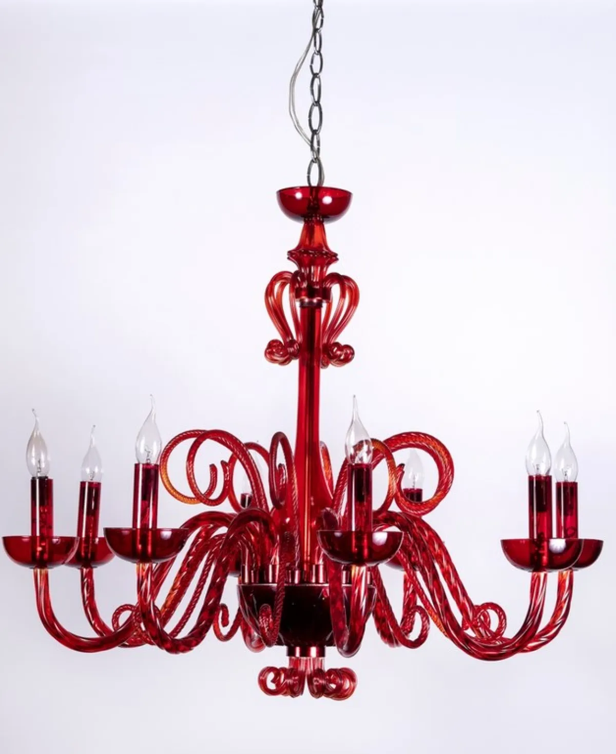 ثريا سقفية فخمة