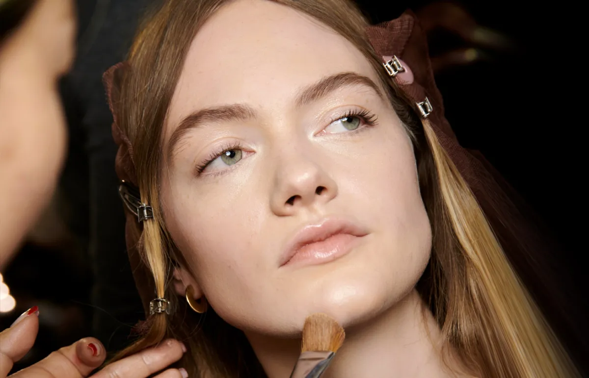 دليلكِ للاختيار المناسب والتطبيق الصحيح Color-Correcting Concealer