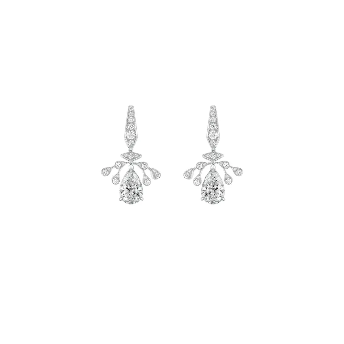 أقراط Joséphine Aigrette Impériale من شوميه Chaumet