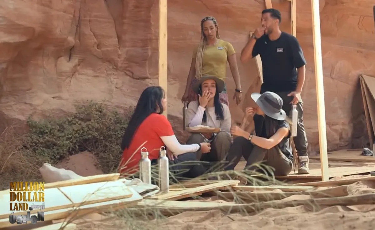 الممثلة جوليا الشواشي كما ظهرت في البرنامج - الصورة من فيديو خاص للبرنامج على صفحة mbc1  على تويتر