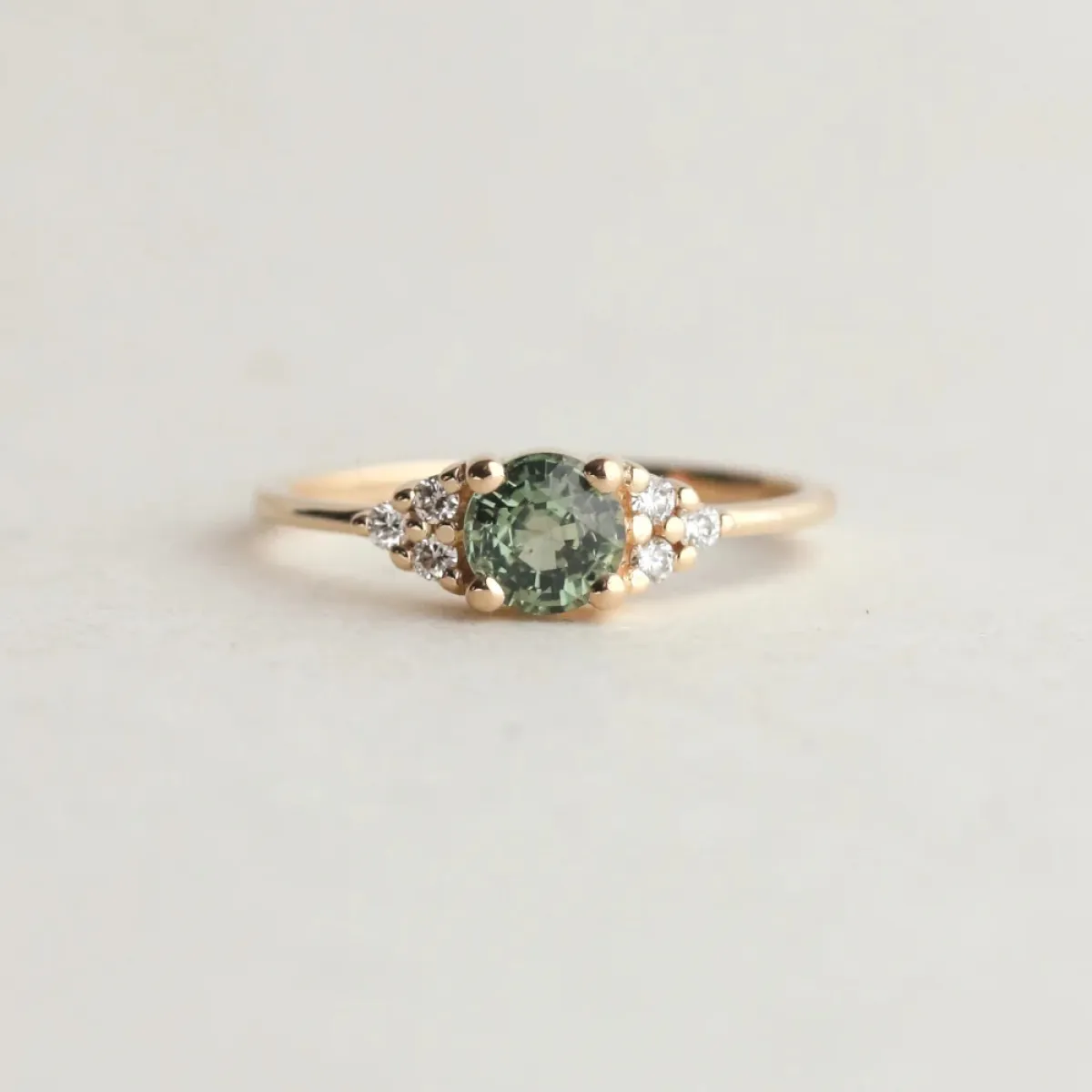 خاتم Amelia من Evorden