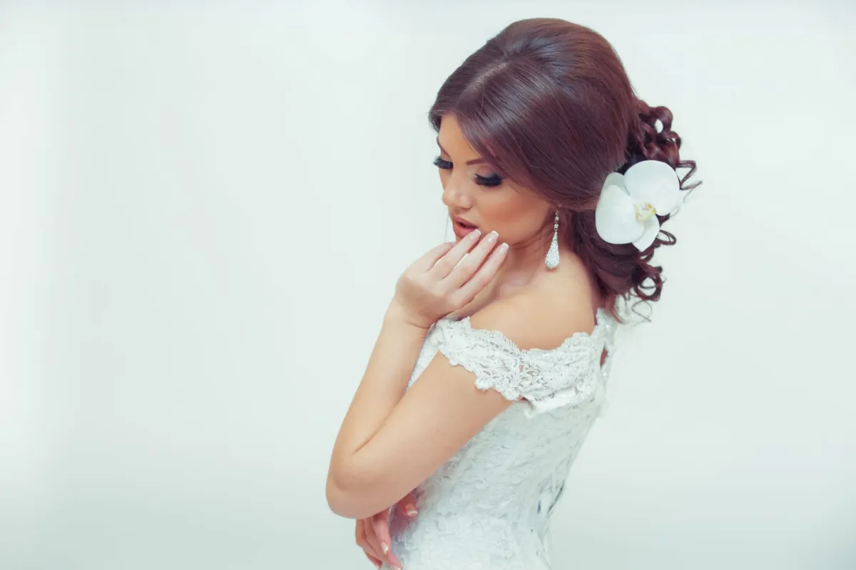  تسريحات شعر عروس 2024 