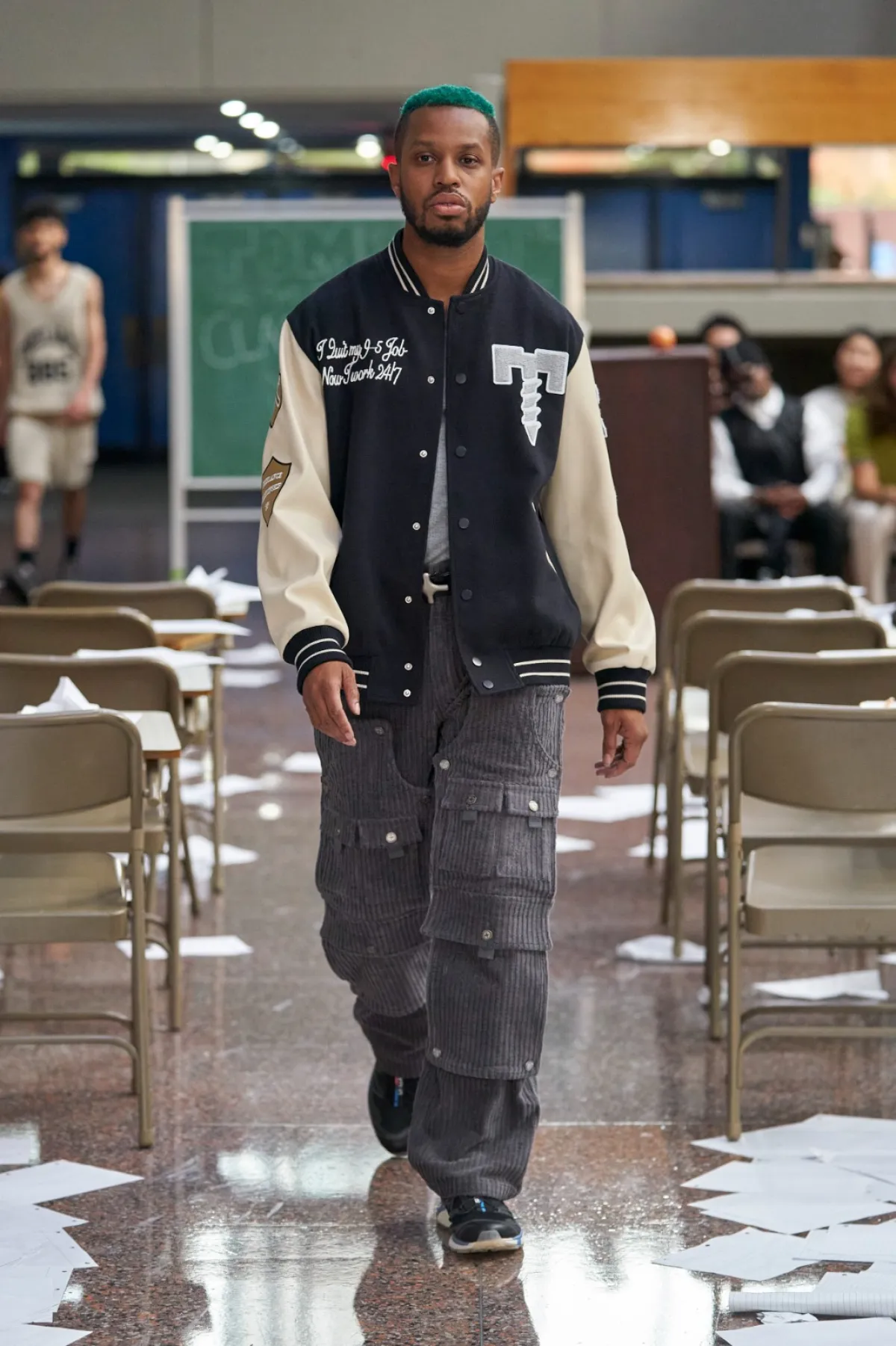 طقم كاجوال شبابي من Tombogo 