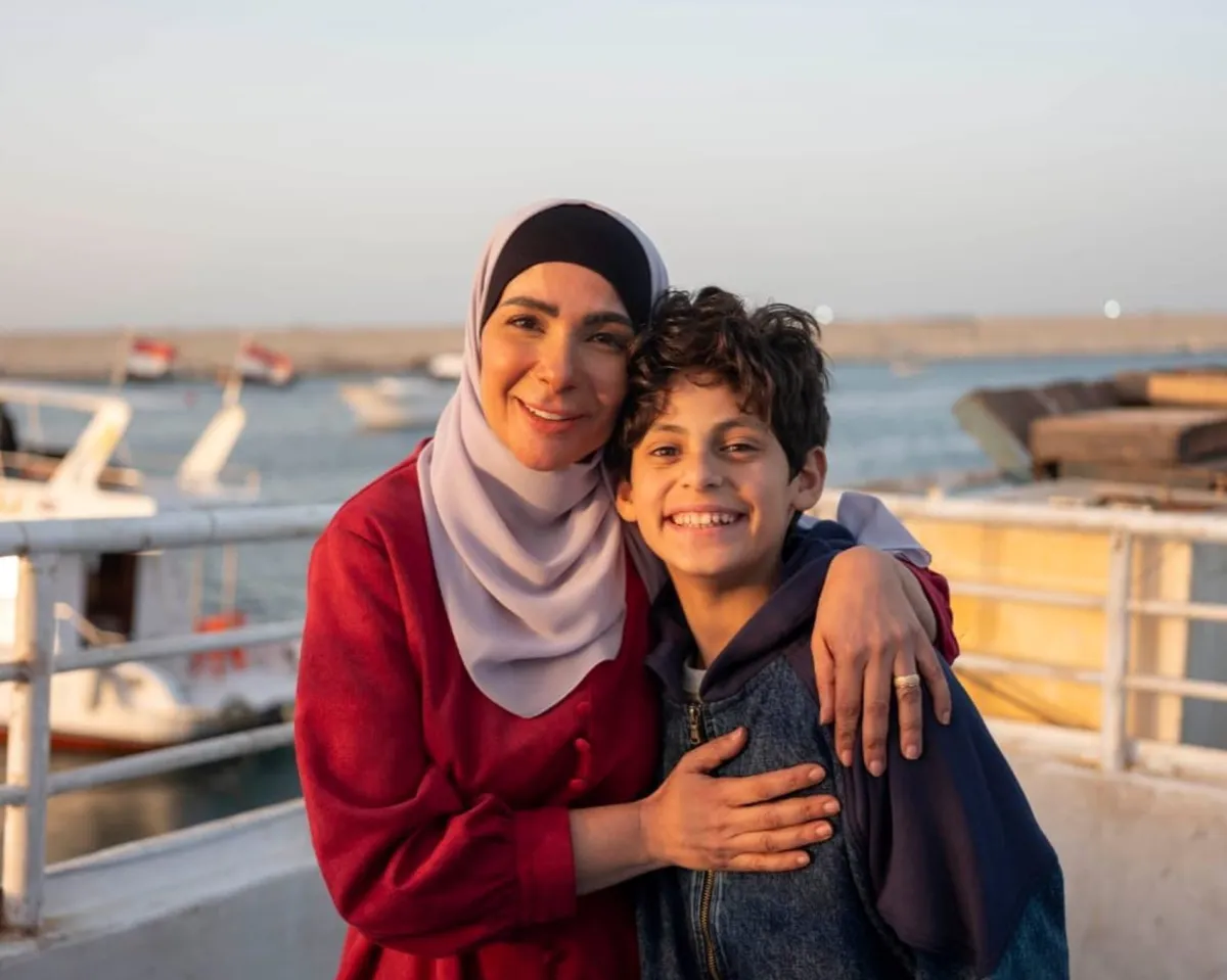 منى زكي - الصورة من صفحتها الرسمية على الفيس بوك