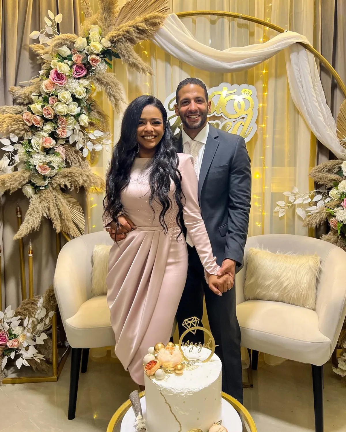 خطوبة الفنانة أسماء أبو اليزيد - الصورة من صفحتها على انستغرام