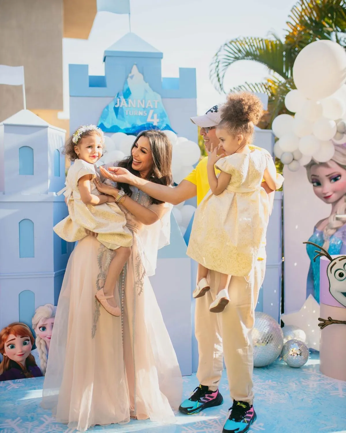 جنات تحتفل بيوم ميلاد ابنتها - الصورة من صفحتها على انستغرام