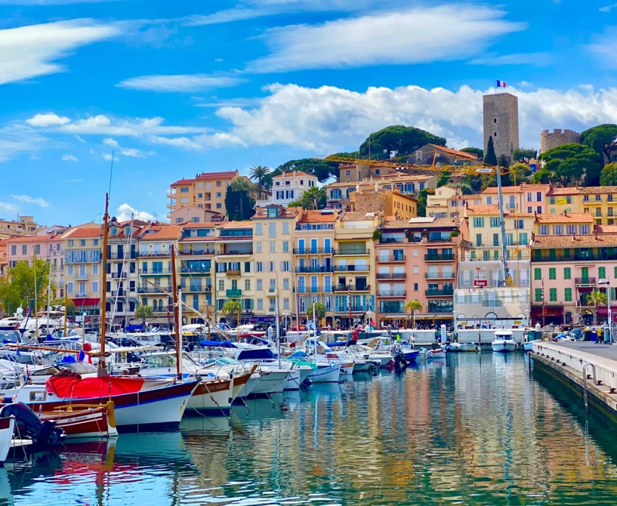 عناوين جذابة لعشاق التسوق وروّاد الشواطئ في كانّ