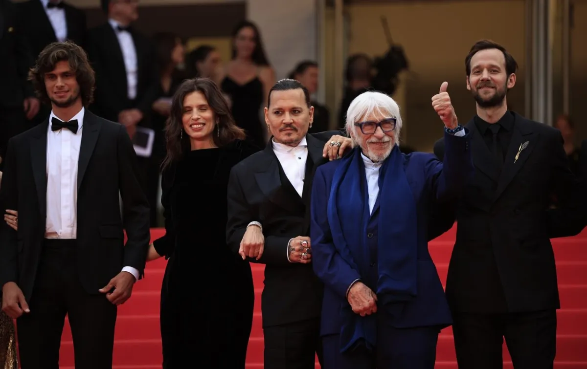 French actor Diego Le Fur, French actress and director Maiwenn, US actor Johnny Depp, French actor Pierre Richard and French actor Benjamin Lavernhe arrive for the opening ceremony and the screening of the film "Jeanne du Barry" during the 76th edition of the Cannes Film Festival in Cannes, southern France, on May 16, 2023. (Photo by Valery HACHE / AFP)