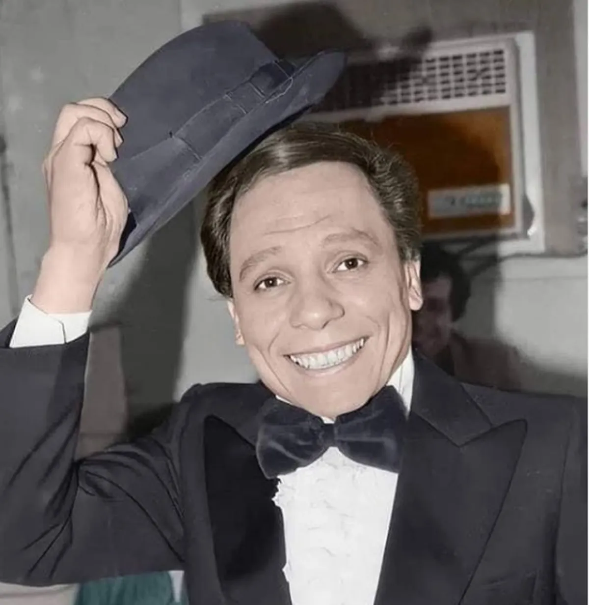 عادل إمام - الصورة من الحساب الرسمي على إنستغرام