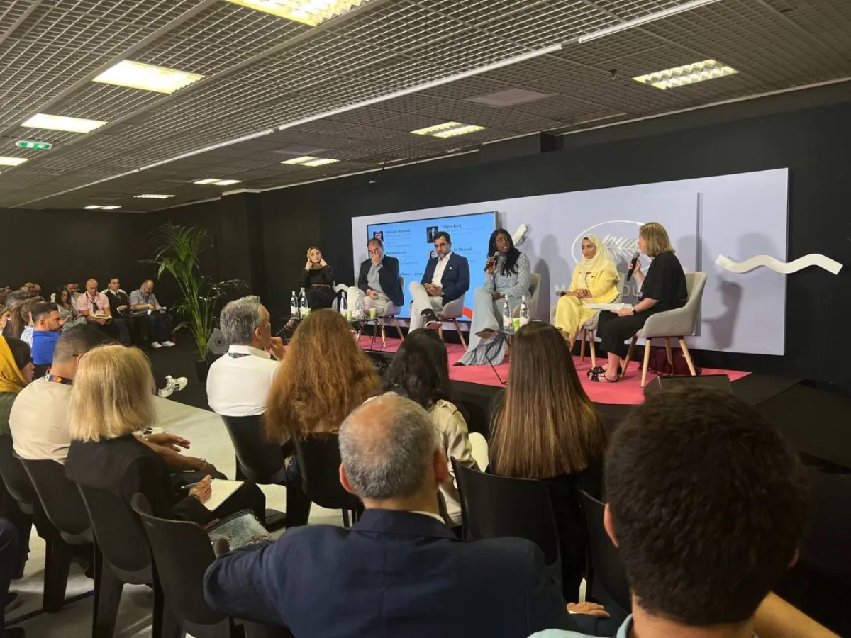 جلسة حوارية تحت عنوان "النظام البيئي السعودي" ضمن فعاليات مهرجان كان- الصورة خاصة- تصوير- يوسف بوهوش