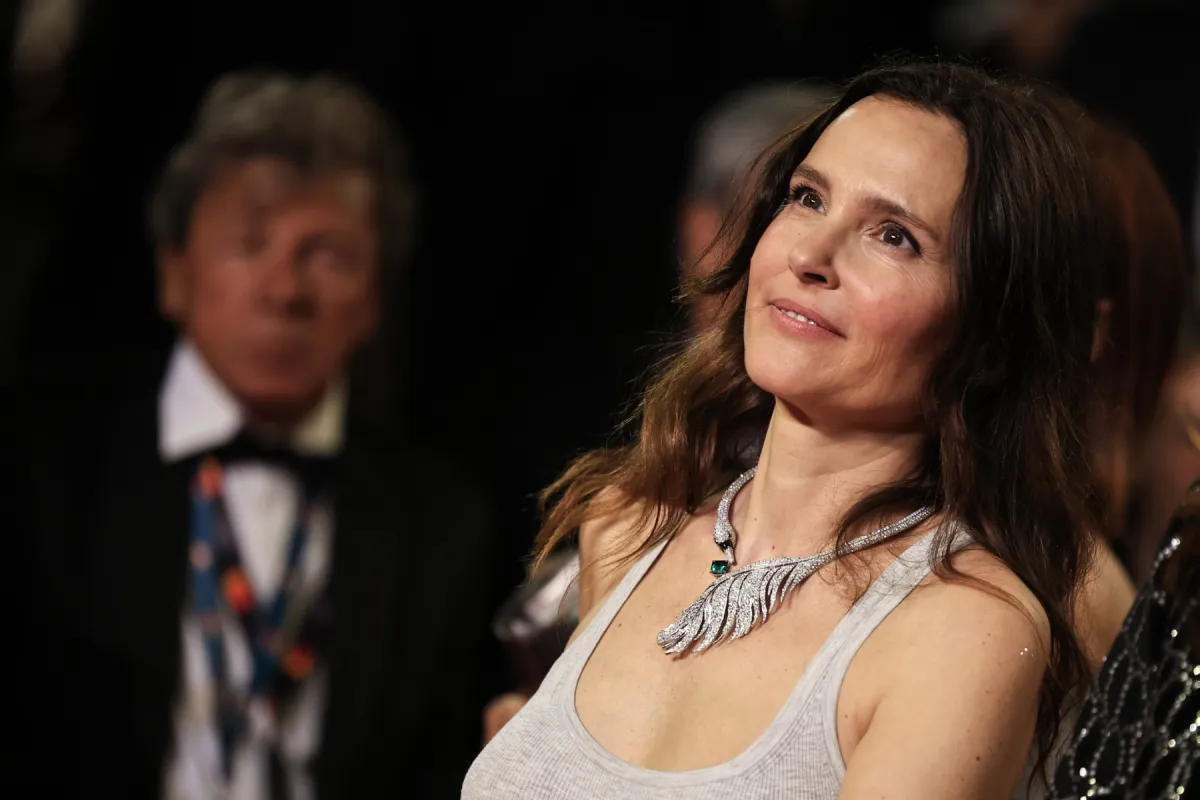 French actress Virginie Ledoyen arrives for the screening of the film "Le Retour" (Homecoming) during the 76th edition of the Cannes Film Festival in Cannes, southern France, on May 17, 2023. (Photo by Valery HACHE / AFP)