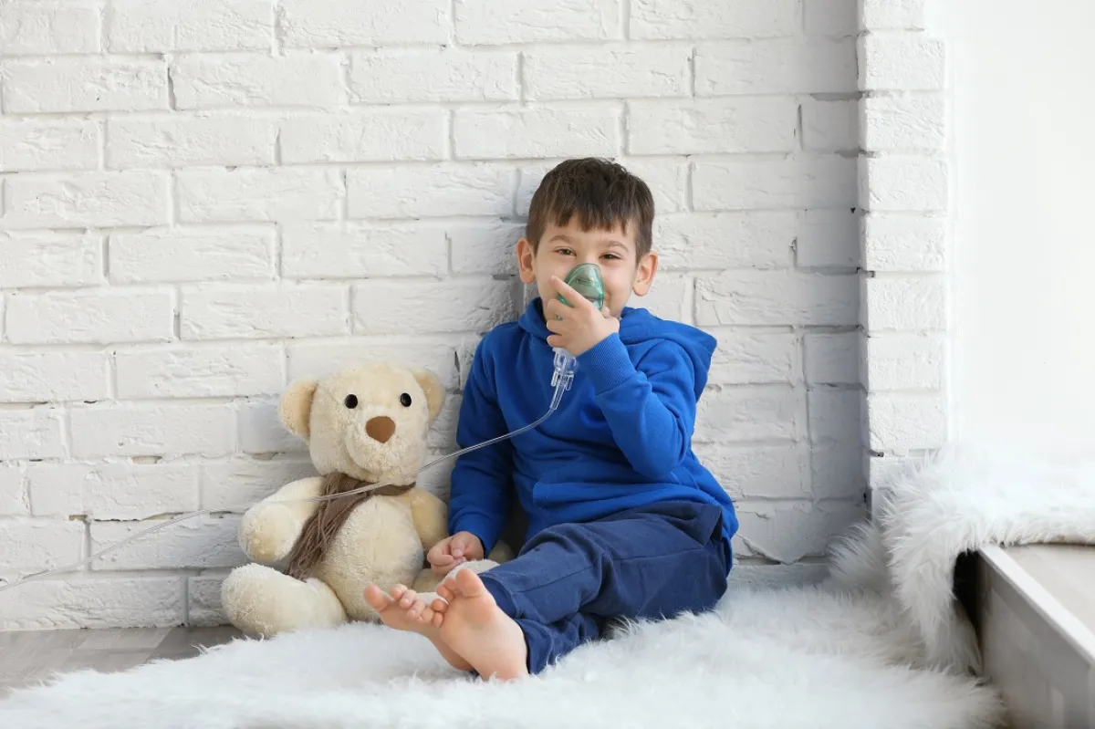 صورة لطفل يعاني من ضيق النفس