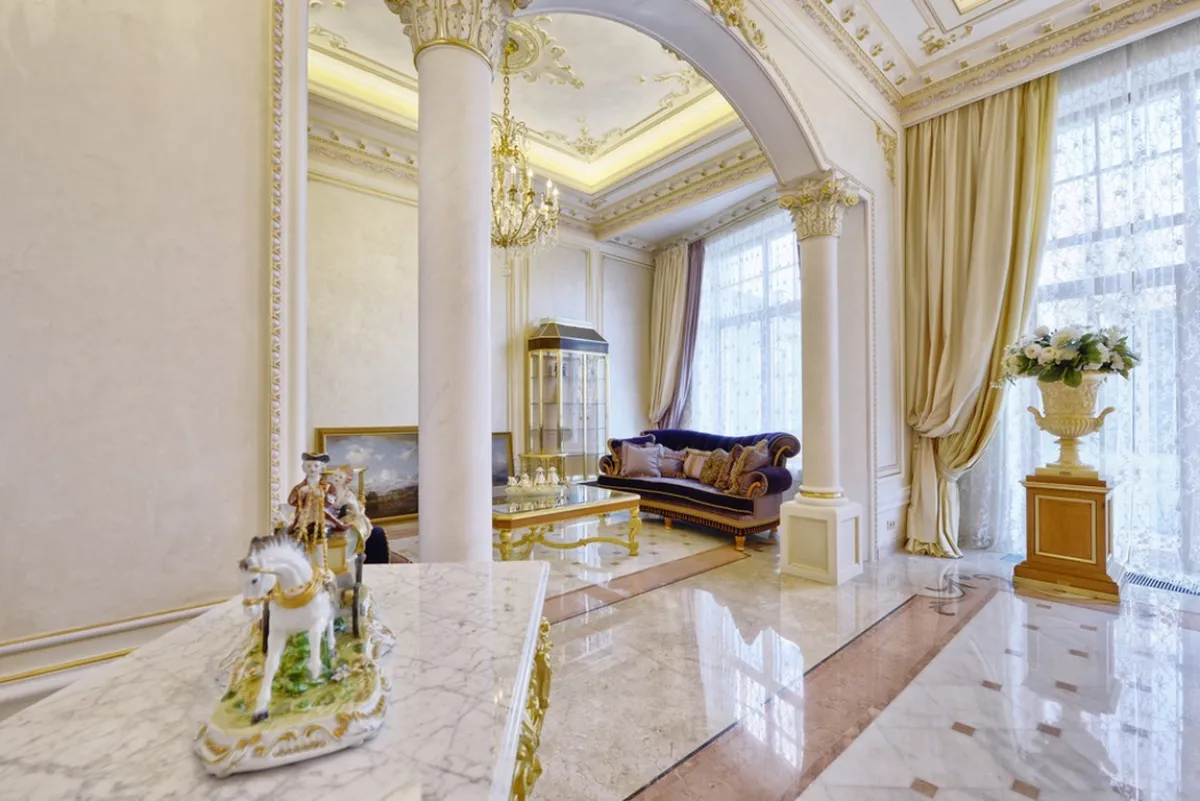 الأعمدة تعلي قيمة الديكور