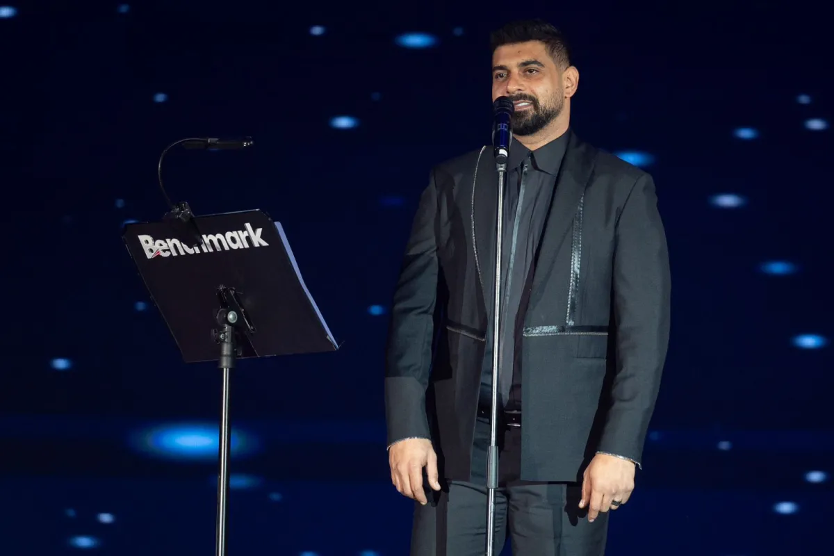 ادم - الصورة من المركز الاعلامي ل شركة بنش مارك