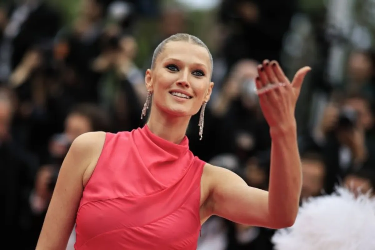 توني غارن Toni Garn