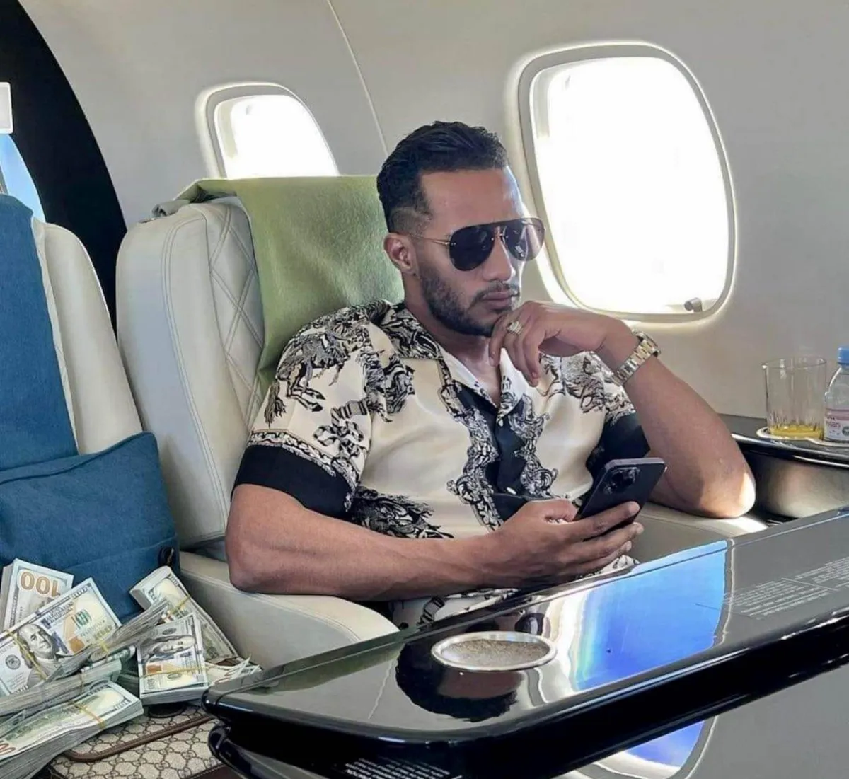 محمد رمضان - الصورة من صفحته الرسمية على الفيس بوك