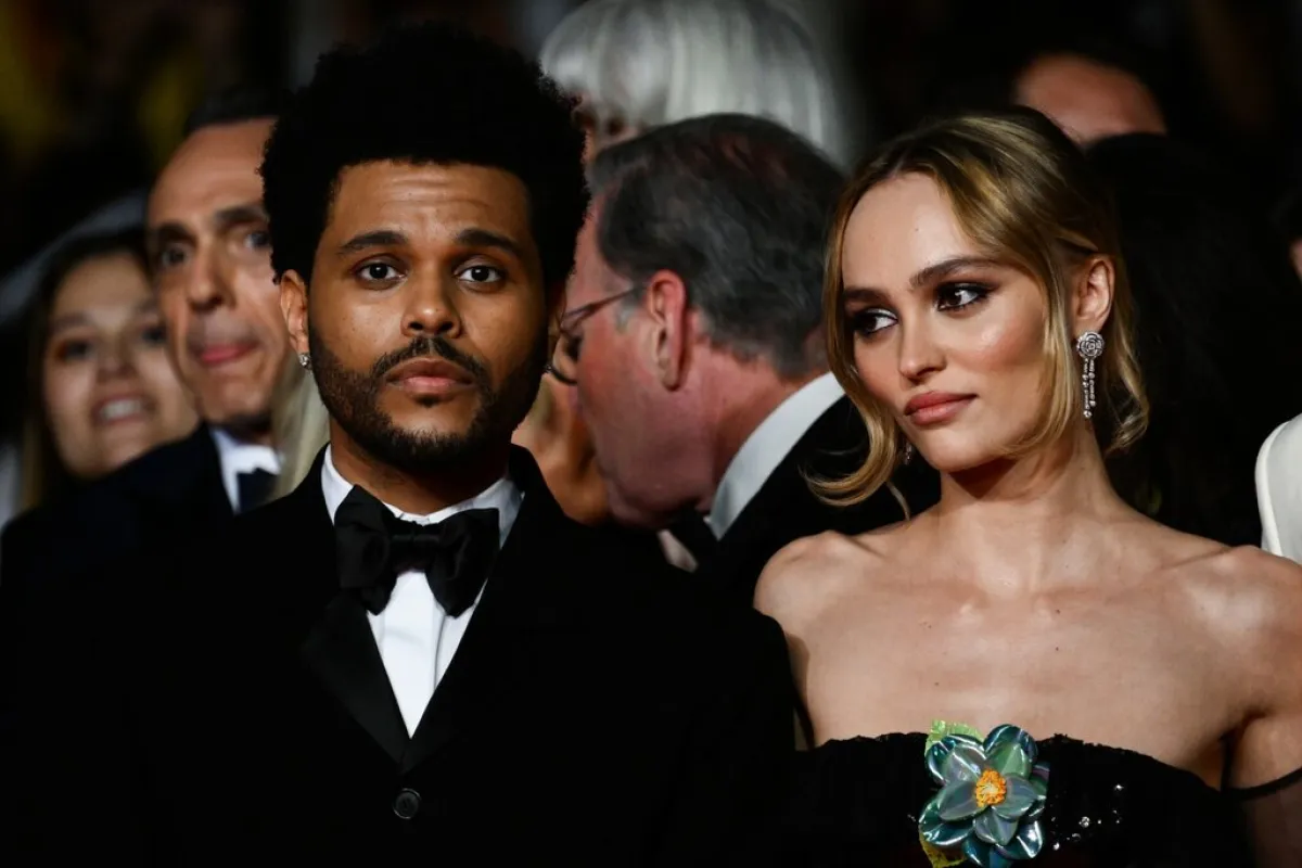  ذا ويكند وليلي روز ديب The Weeknd and Lily-Rose Depp في مهرجان كان (مصدر الصورة : CHRISTOPHE SIMON / AFP)