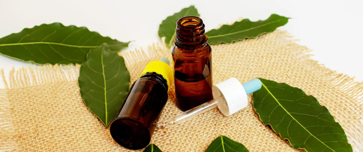 زيت شجرة الشاي