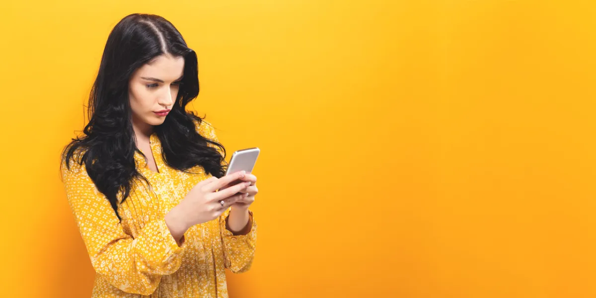 صورة فتاة مستقلة