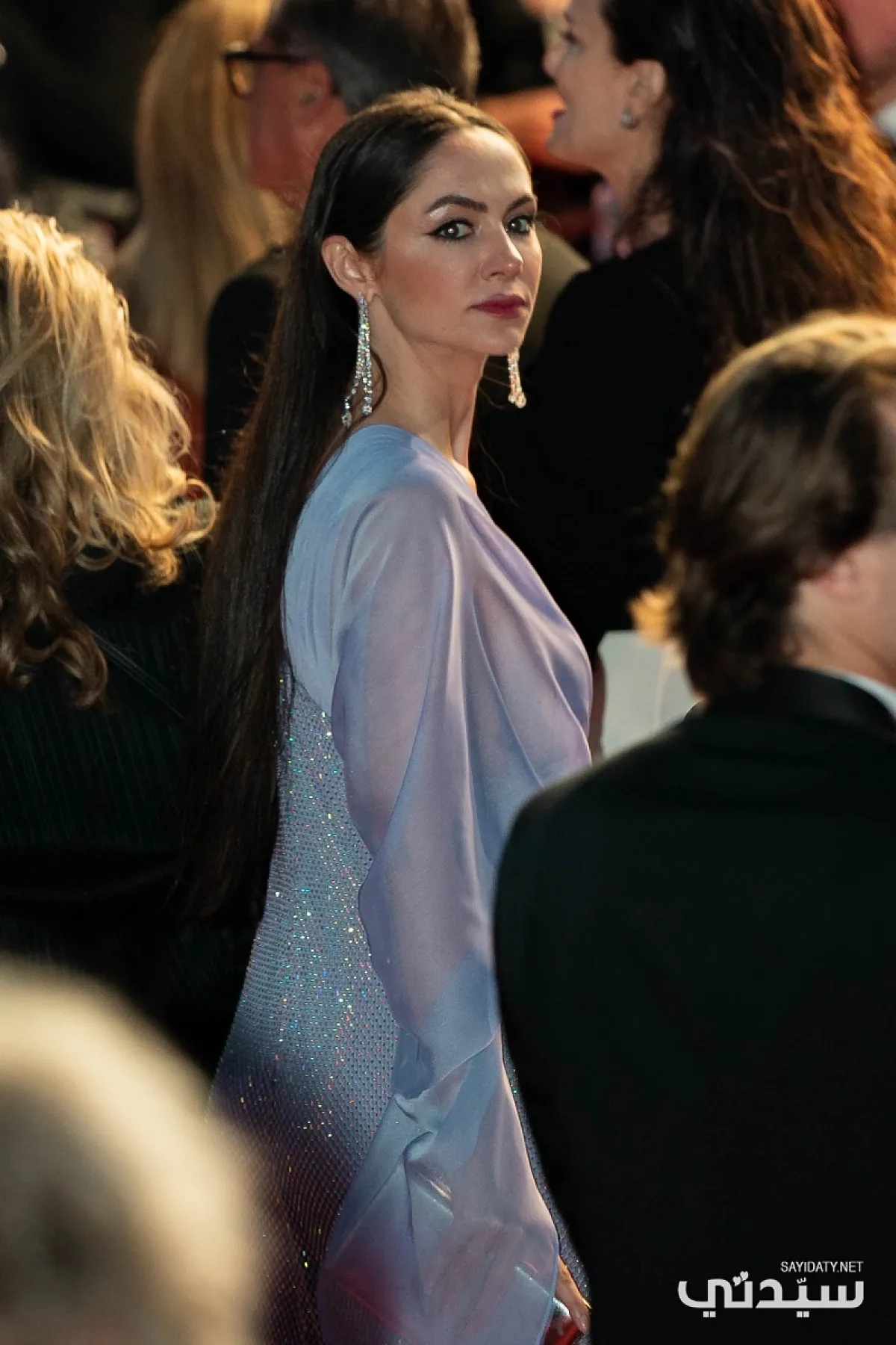 إطلالة النجمات