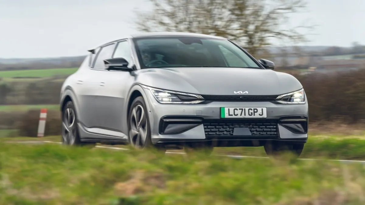 تأثير الأجواء الحارة على السيارات الكهربائية