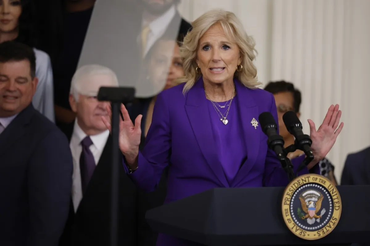 السيدة الأمريكية الأولى جيل بايدن Jill Biden في نيويورك (مصدر الصورة: CHIP SOMODEVILLA / GETTY IMAGES NORTH AMERICA / Getty Images via AFP)