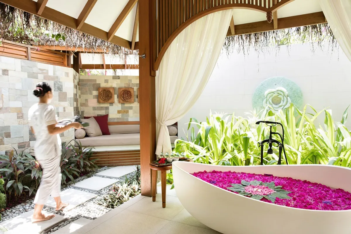 تجربة استثنائية في باروس المالديف 