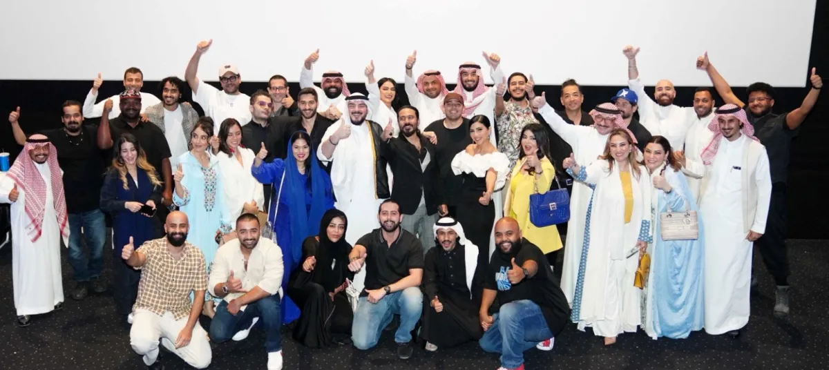 فريق فيلم ملك الحلبة- الصورة من المركز الاعلامي ل mbc