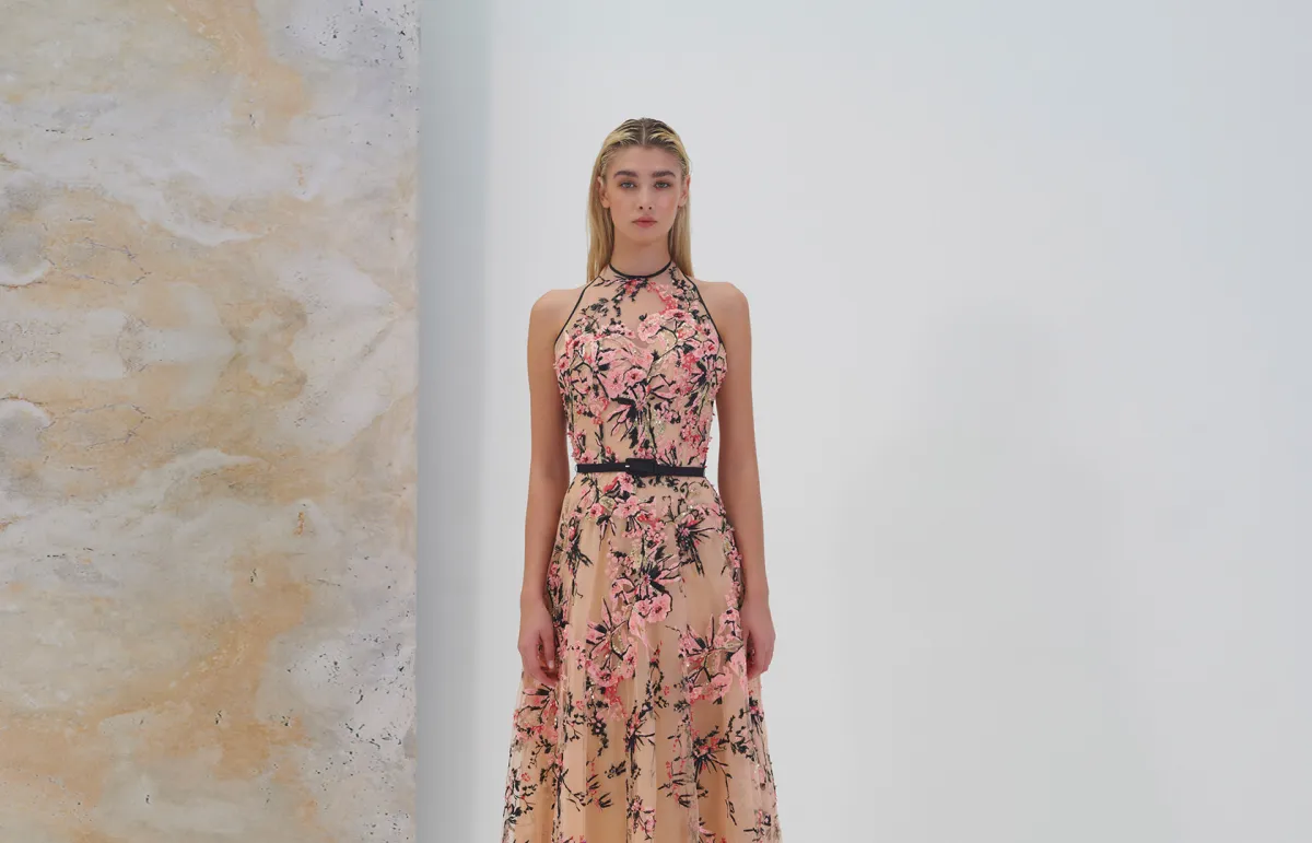 فساتين معرقة بالورود لربيع 2023 من رامي العلي Rami Al Ali