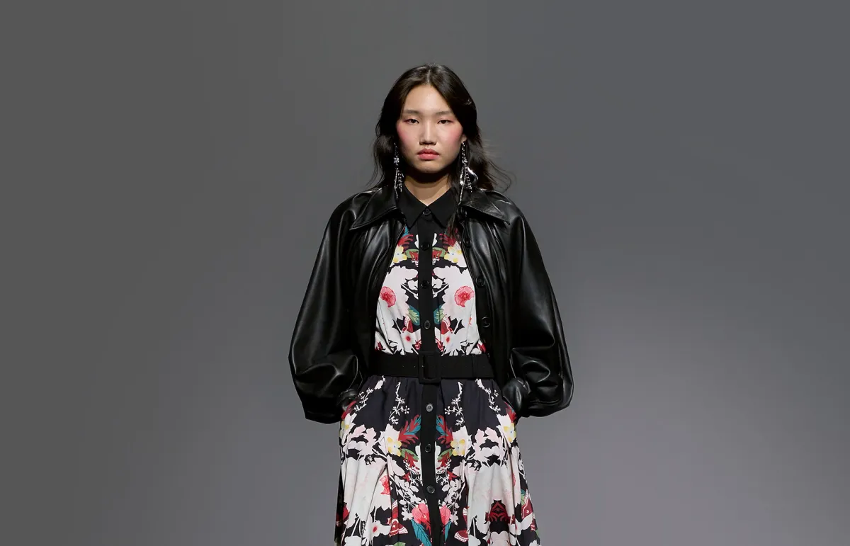 طرق تنسيق جاكيت الجلد لربيع 2023 من دوكان Doucan