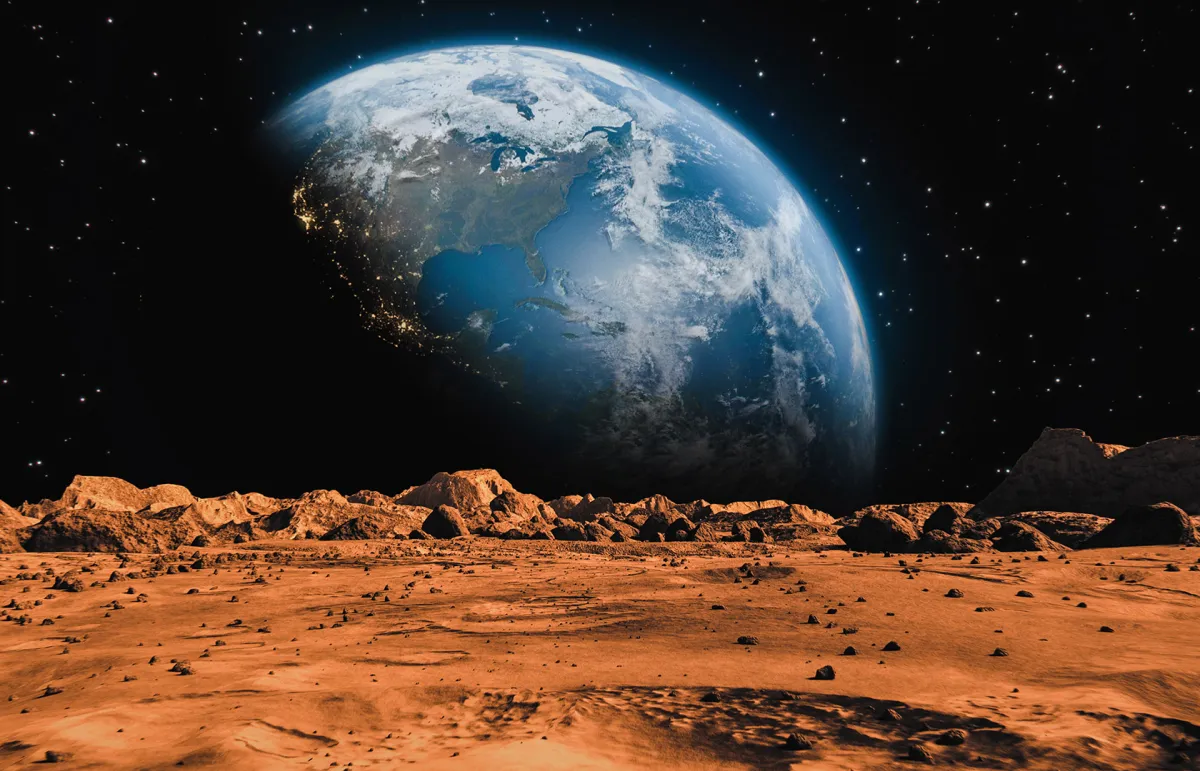 مؤشرات حديثة على وجود مياه في كوكب المريخ - الصورة من موقع Shutterstock