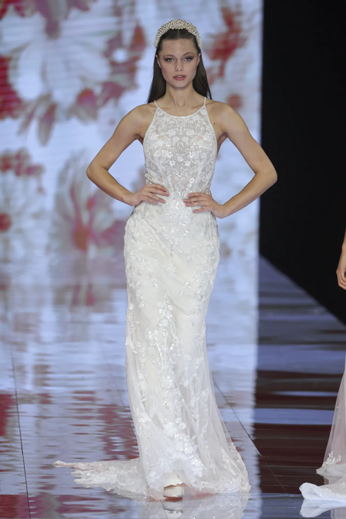  فستان الزفاف 