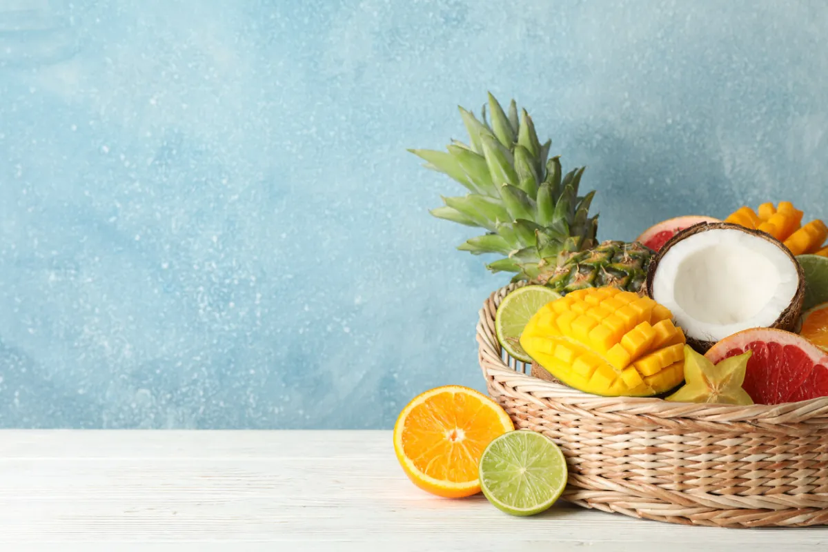 صورة لسلة ثمار