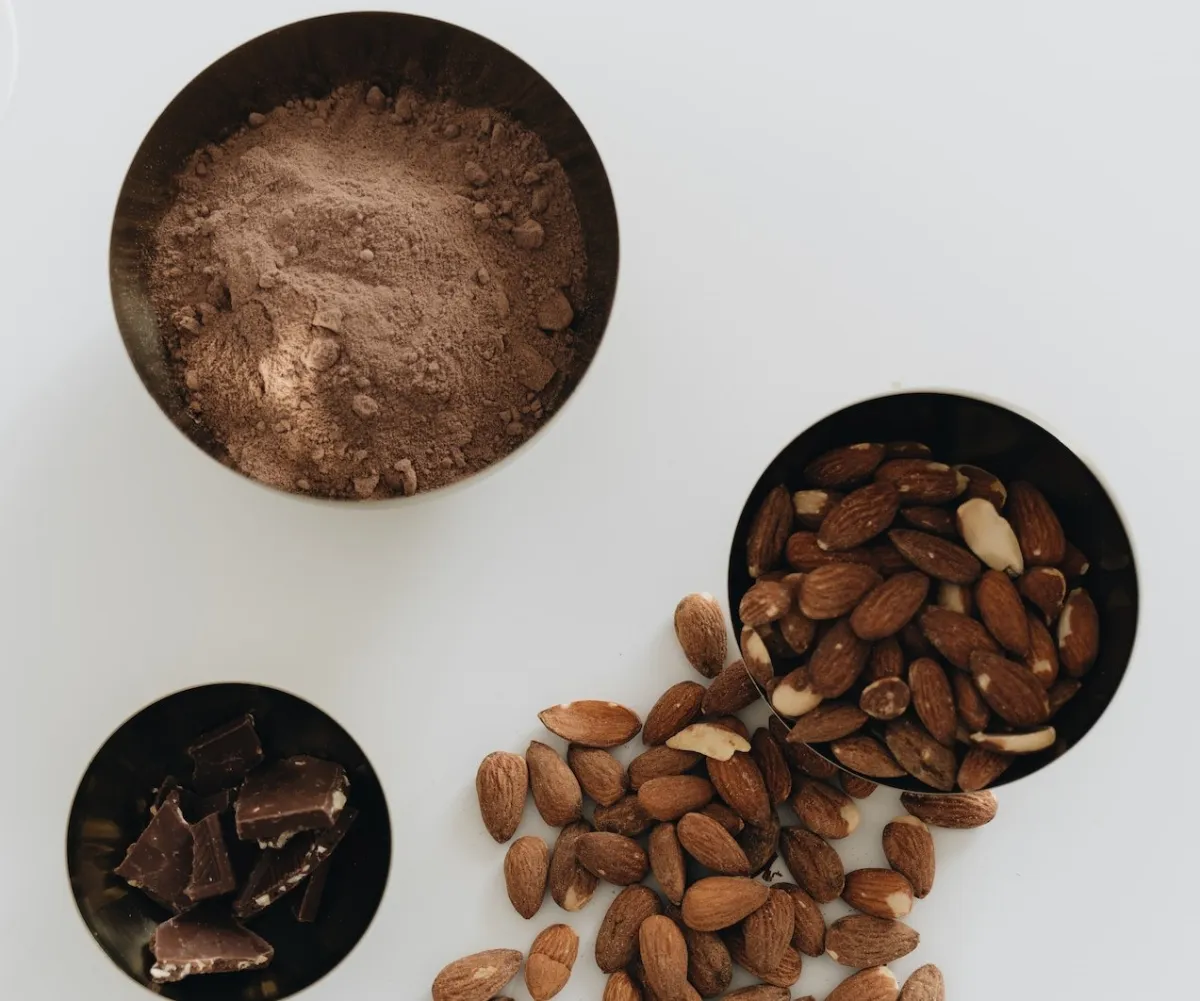 حبوب الكاكاو يُستخرج منها الزبدة وبودرة الكااو (المصدر: Pexels )