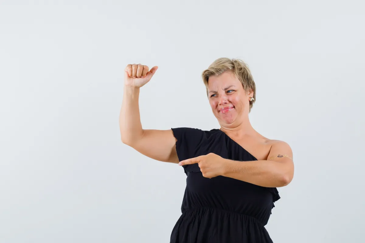 الهرمون المسؤول عن سمنة الذراعين.. وطرق التخلص منها من دون تمارين (المصدر: Freepik)