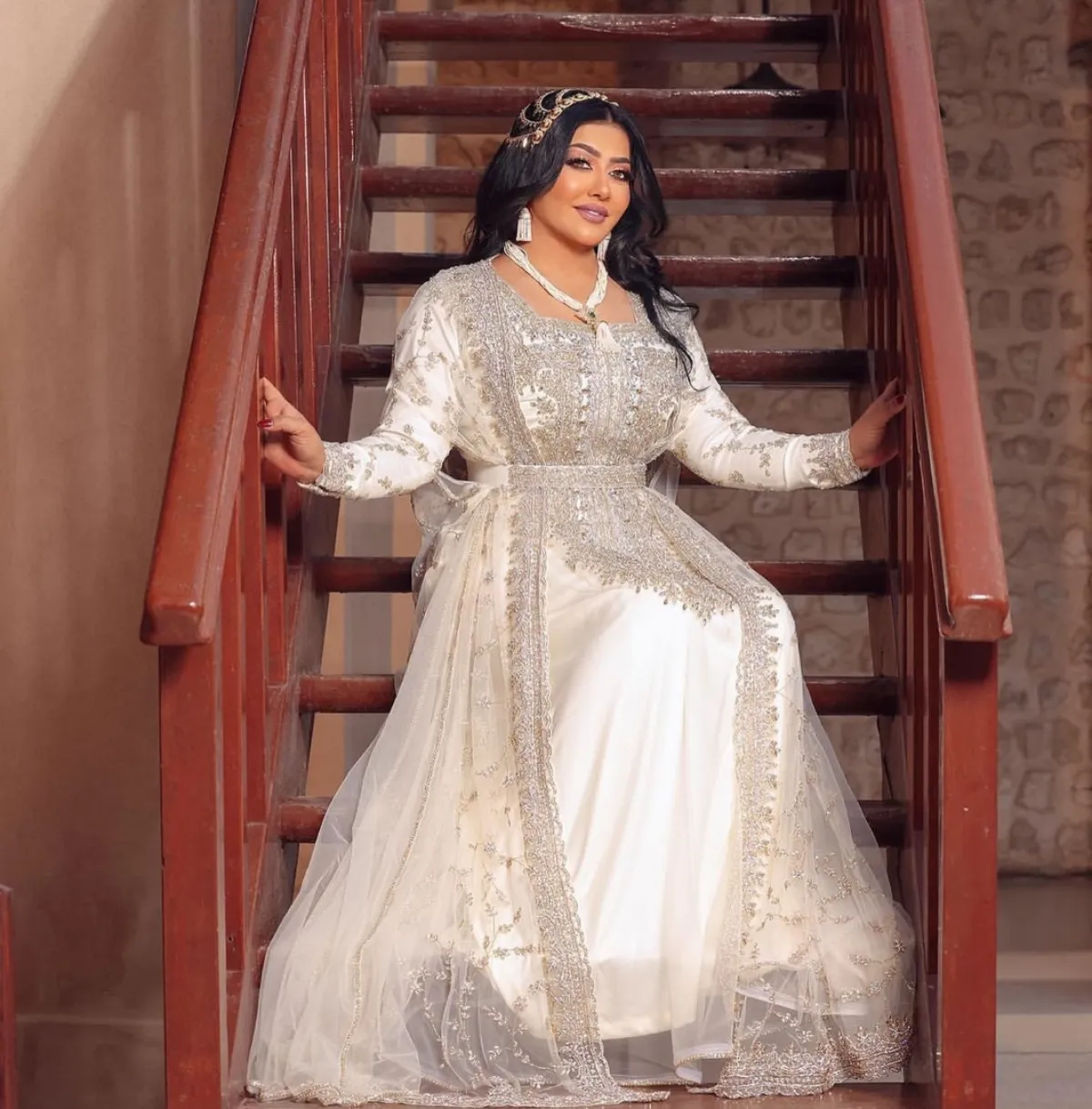 فاطمة الحوسني -الصورة من  حسابها على الانستغرام