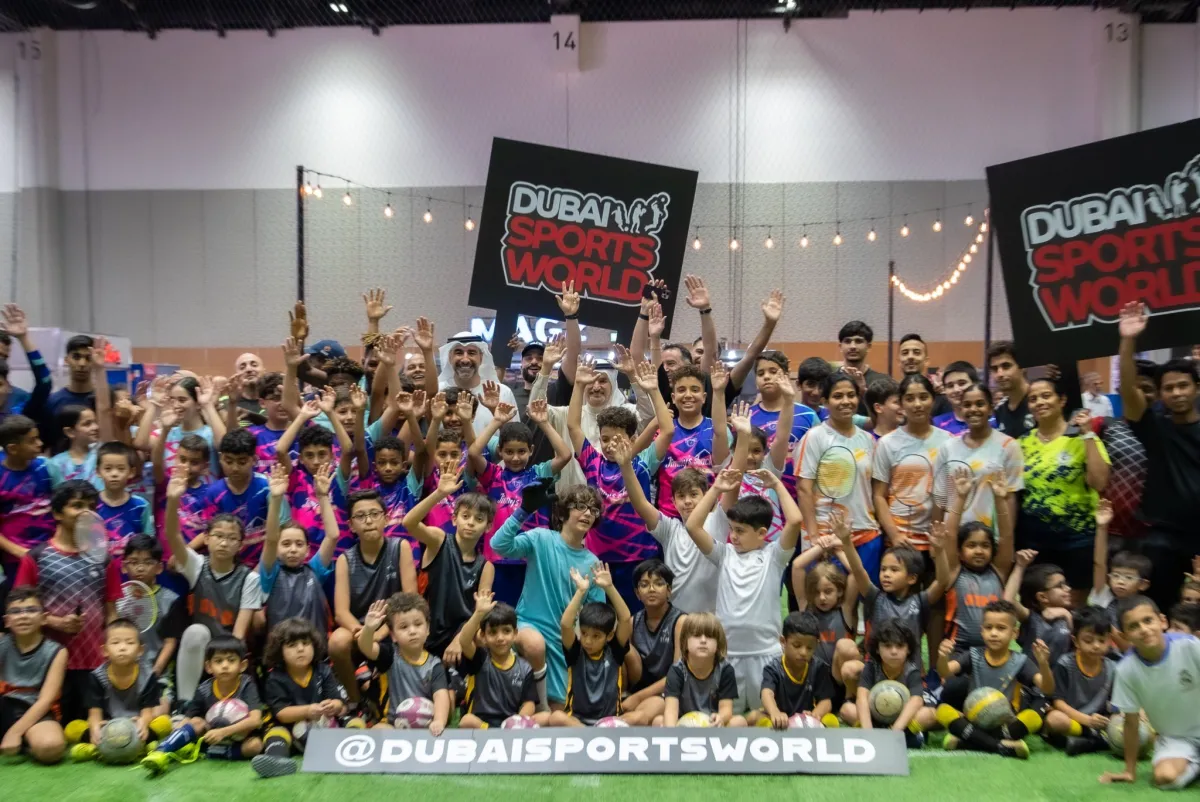 انطلاق عالم دبي للرياضة. الصورة من الحساب الرسمي لمجلس دبي الرياضي على تويتر 