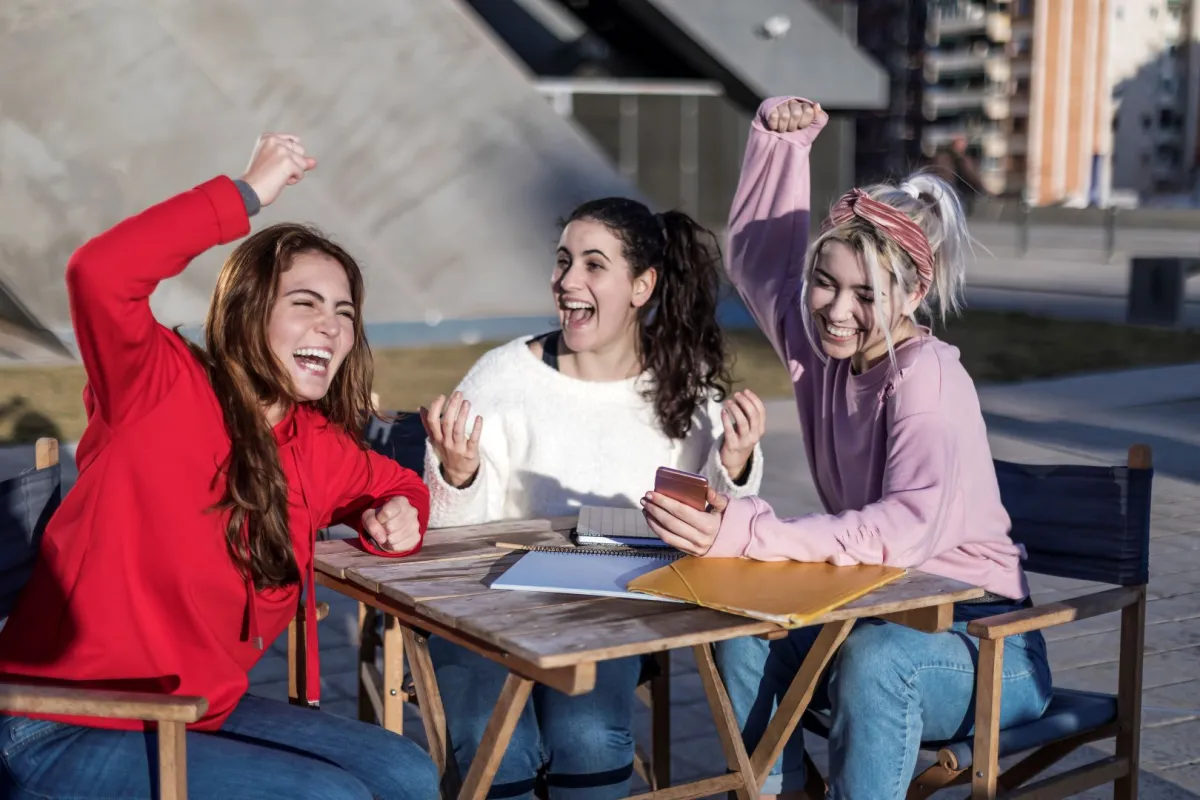 اختبار الأصدقاء