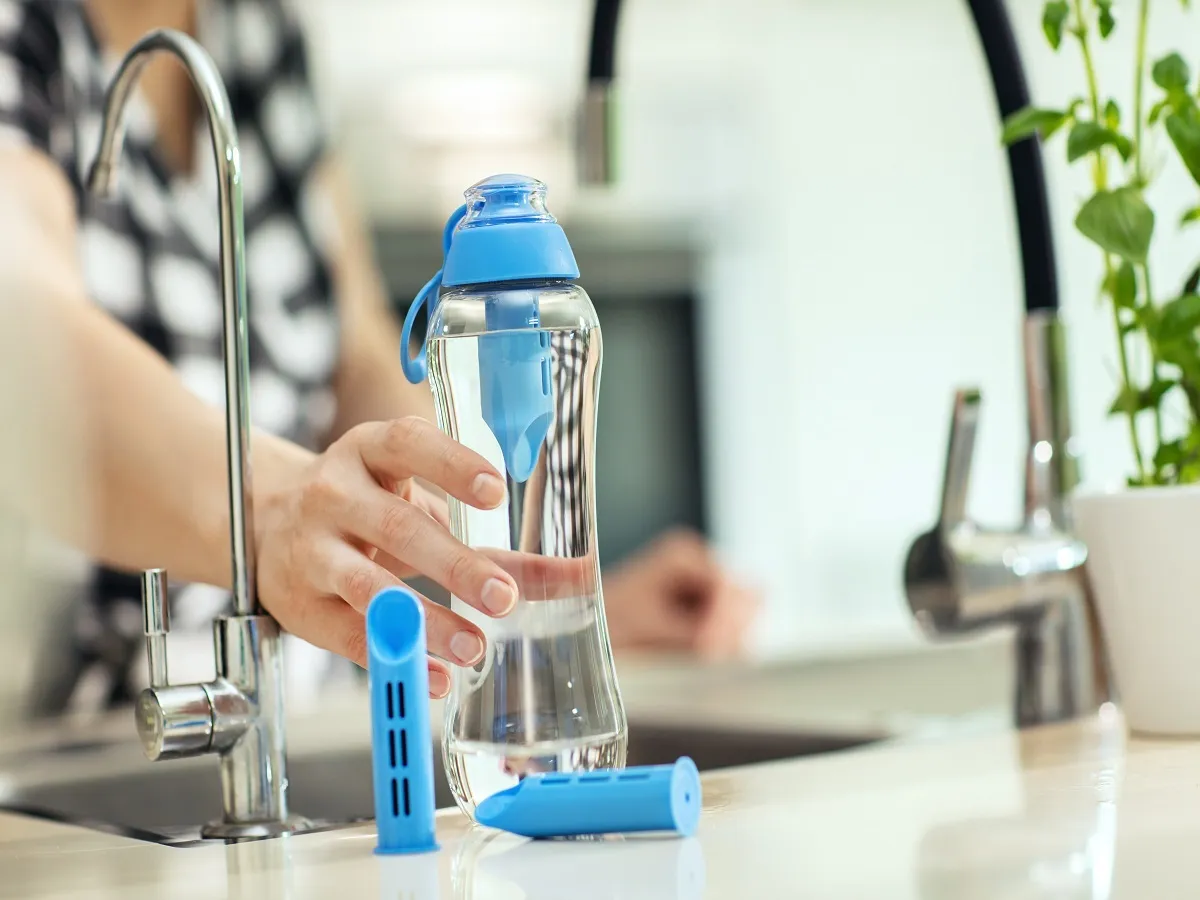 صورة لزجاجة مياه