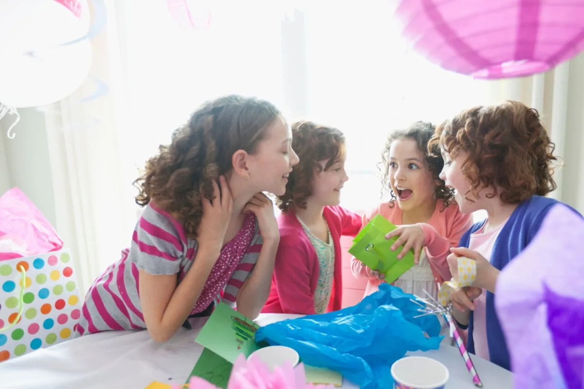 صورة لفتيات