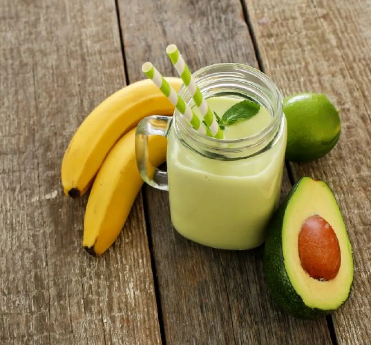 مكونات طبيعية لعلاج قشرة الشعر