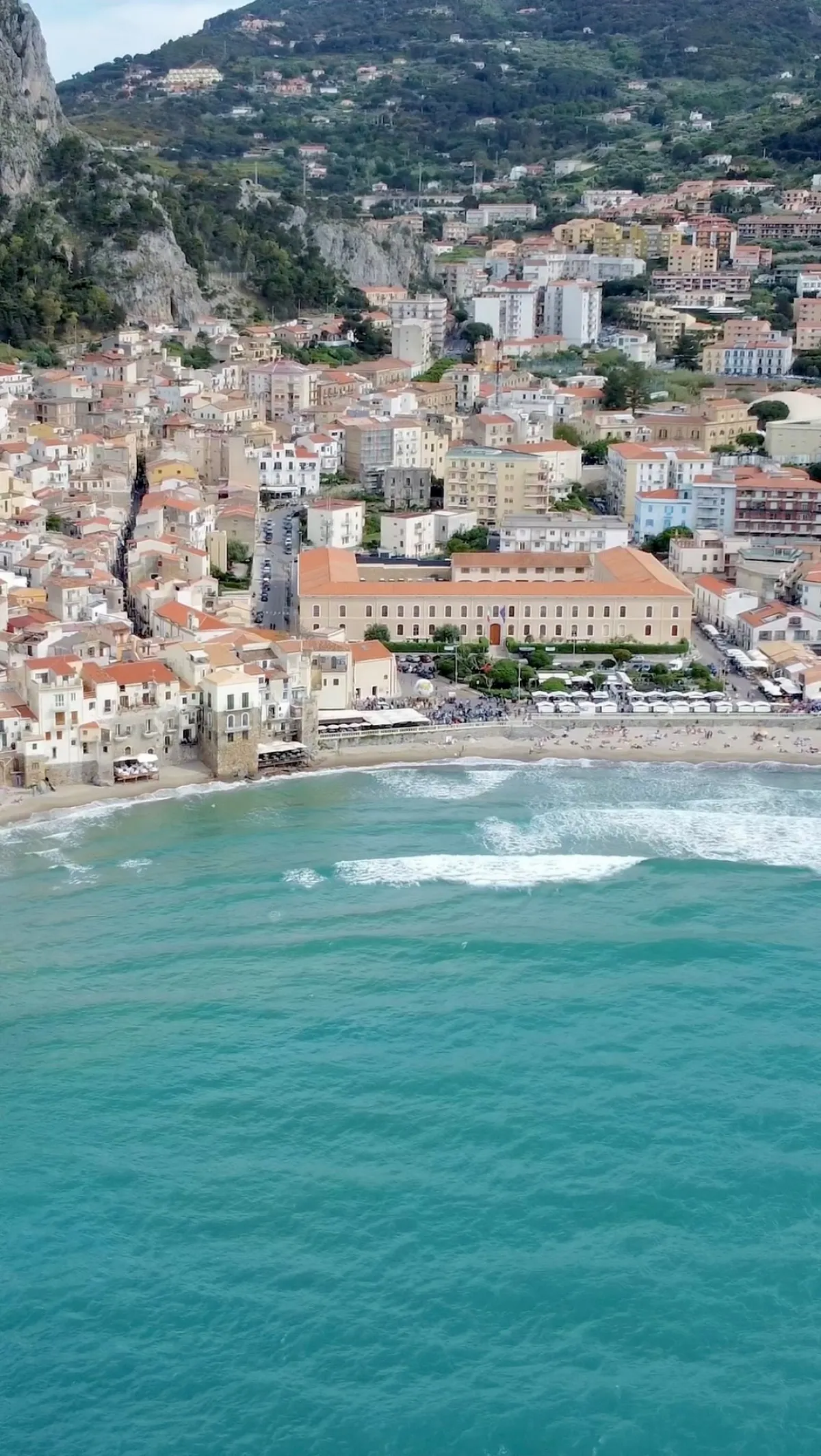 رحلة ممتعة إلى جزيرة صقلية  