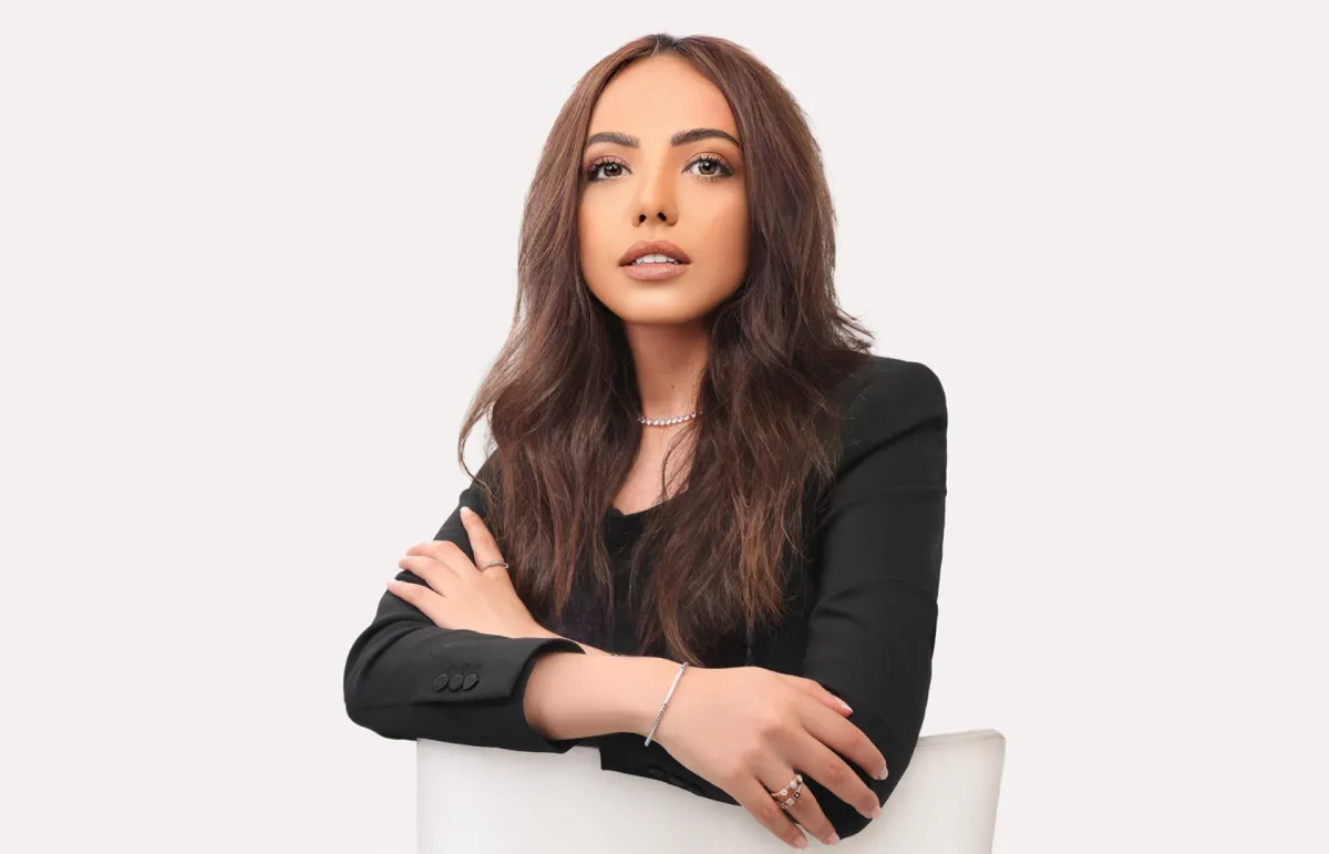 المصممة لطيفة الشمري: ننقل صورة عصرية عن الأزياء الشرقية للعالم 