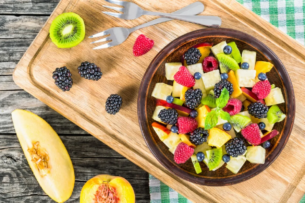 كيفيّة تناول ثمار الفواكه الصيفيّة؟