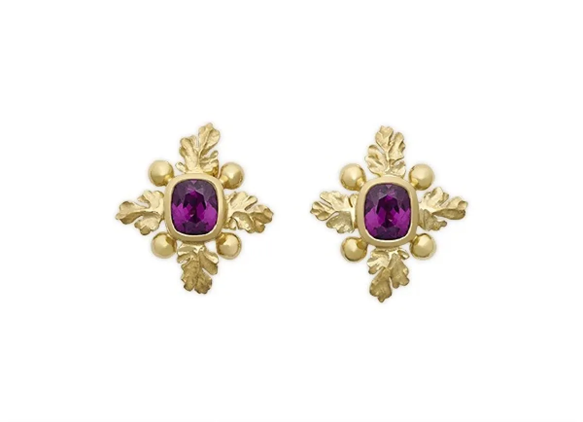 أقراط Oak Leaf من إليزابيث كيج Elizabeth Gage