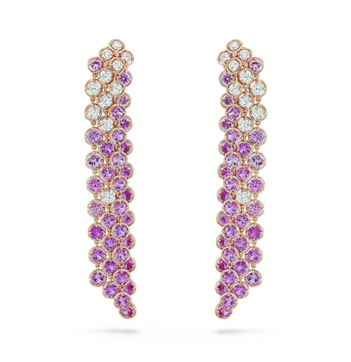 أقراط Brume de saphir من فان كليف آند أربلز Van cleef&Arpels 