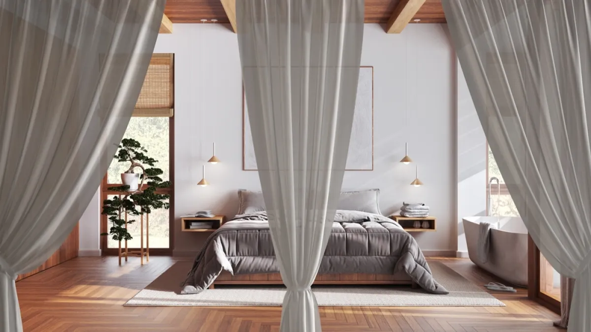 تصمم الأرضية من الخشب الطبيعي الفاتح أو الداكن 