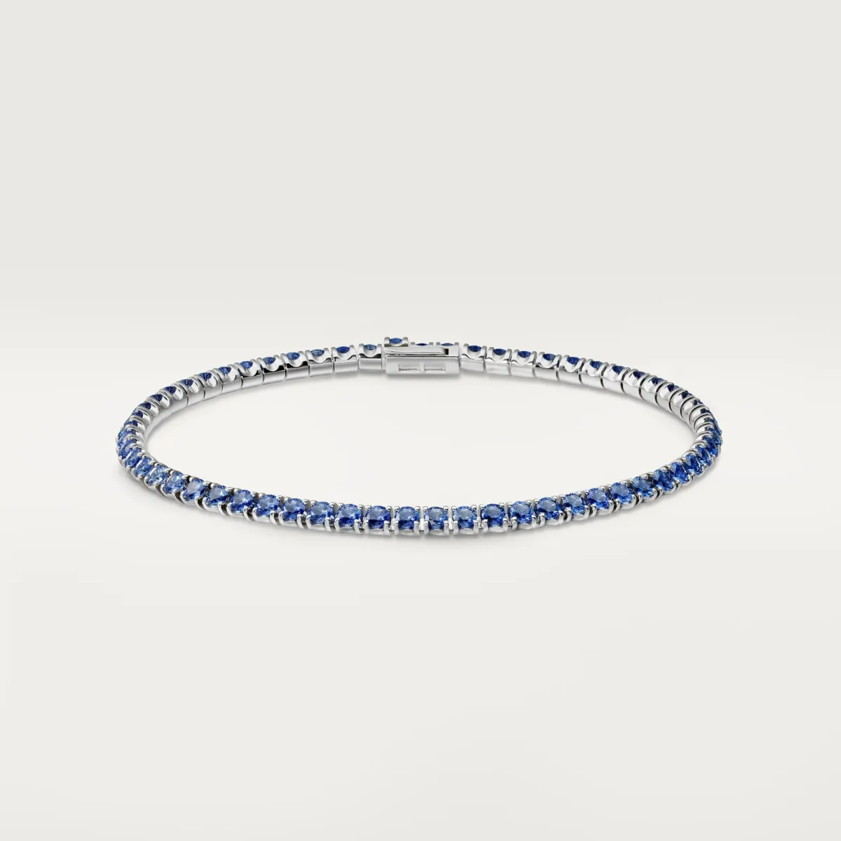 سوار ESSENTIAL LINES  من كارتييه Cartier 