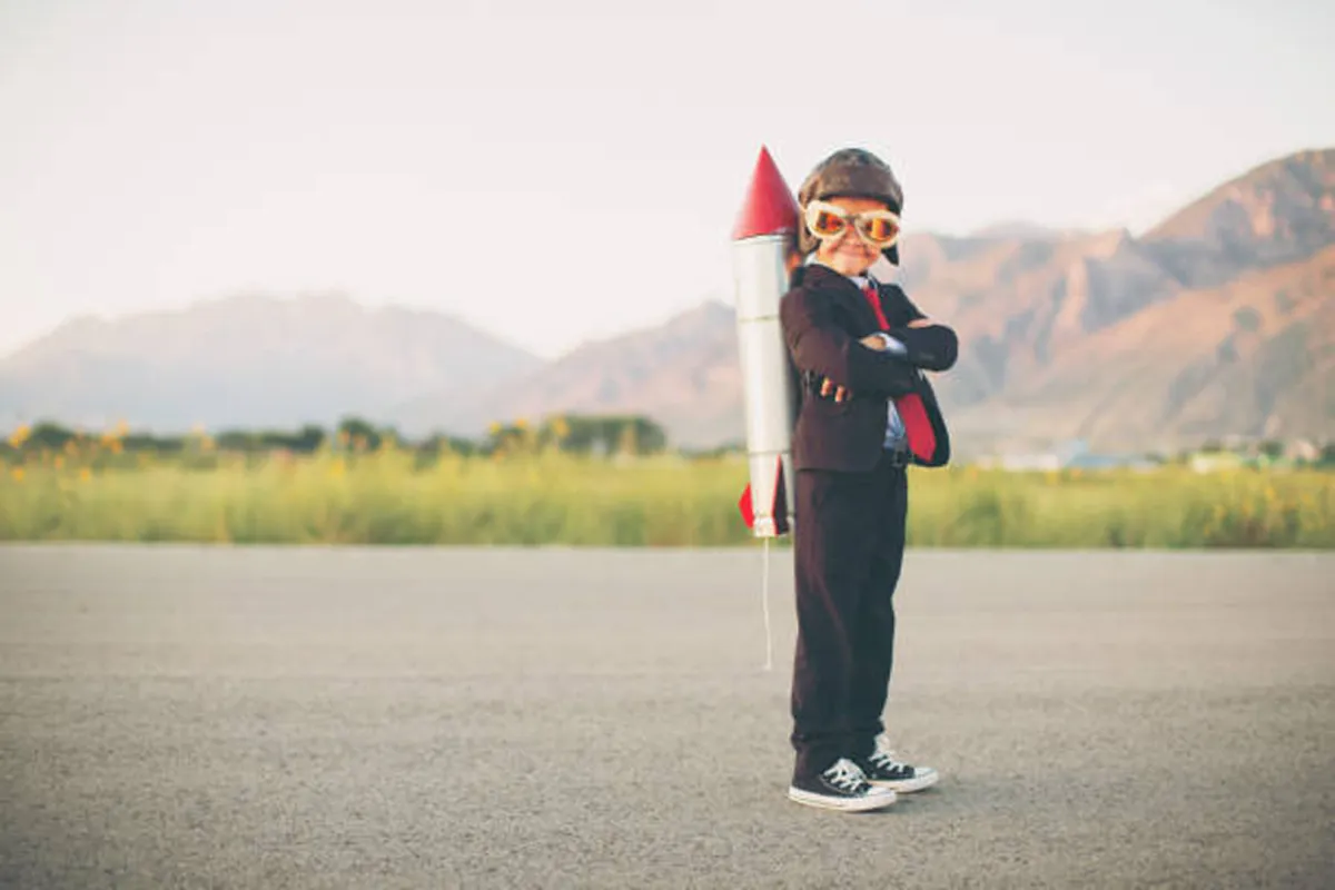 مراهق في الـ 14 من العمر يستعد للعمل في شركة إيلون ماسك للفضاء